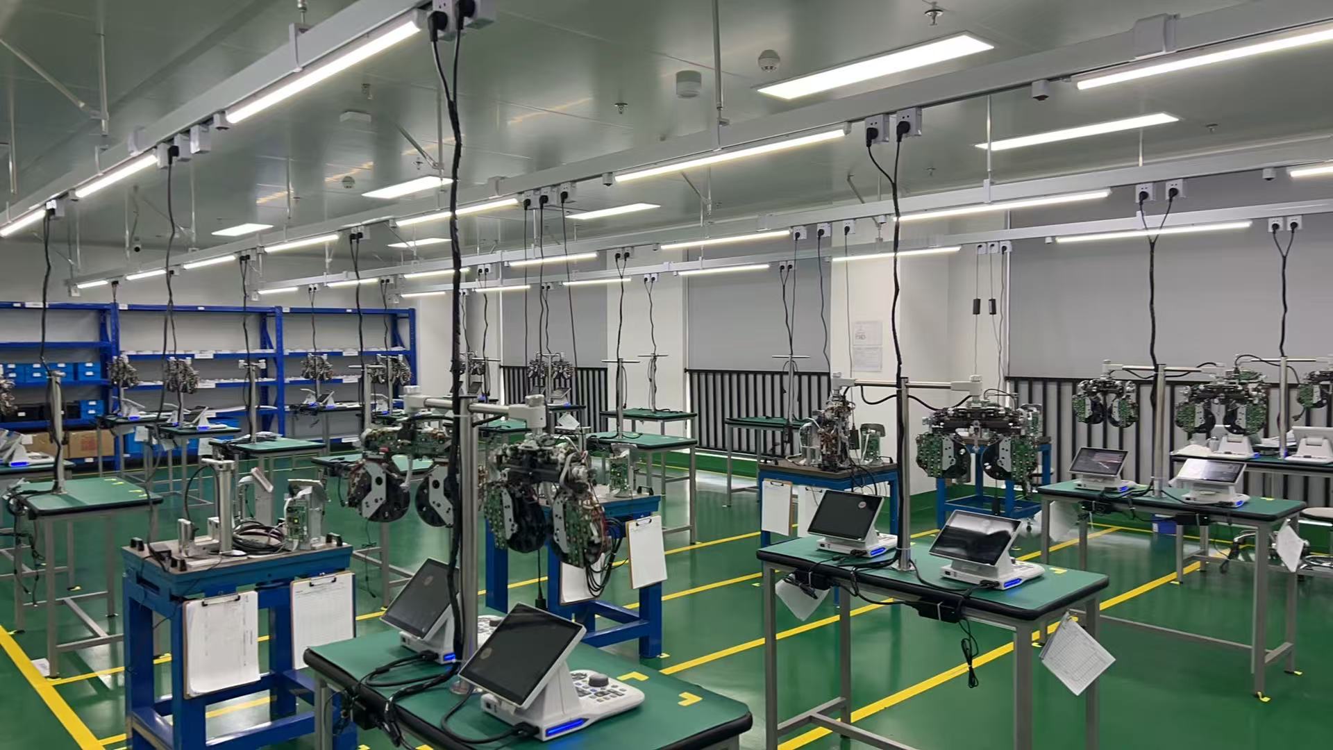 О компании FLO Optical Technology и бренде FARLIAO